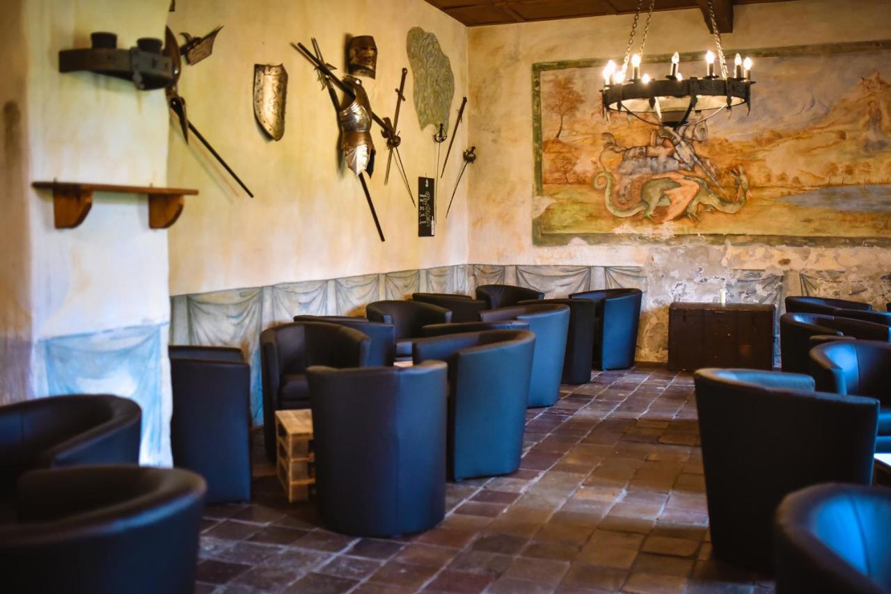 Hotel Zámek Kamenný Dvůr Kynsperk nad Ohri Exterior foto